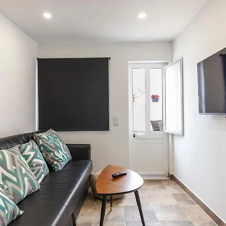 City Walls Townhouse Lagos