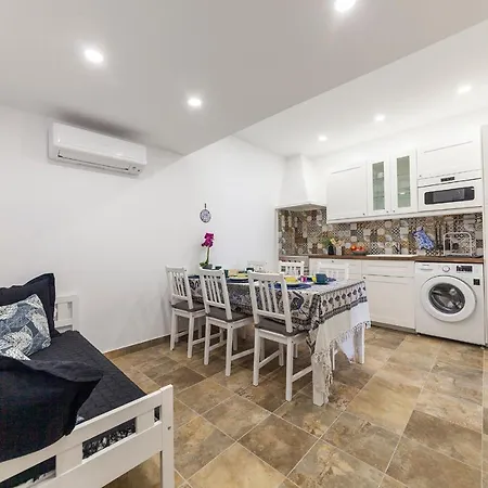 Apartment City Walls Townhouse *